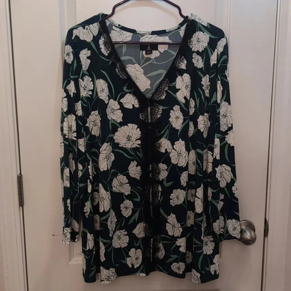 Jason Wu women's lace front v-neck floral knit top - Picture 8 of 8